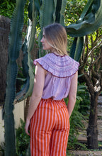 Cargar imagen en el visor de la galería, Blusa Berta
