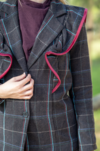 Cargar imagen en el visor de la galería, Chaqueta Arielle
