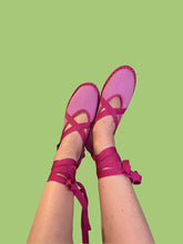 Cargar imagen en el visor de la galería, Bailarina Saona
